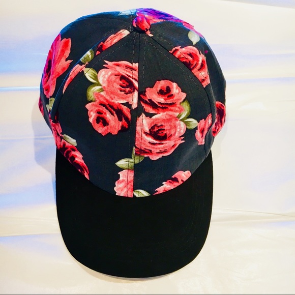 INC International Concepts Accessories - 🎉HP🎉INC Suede Billed Blk and Floral Baseball Cap